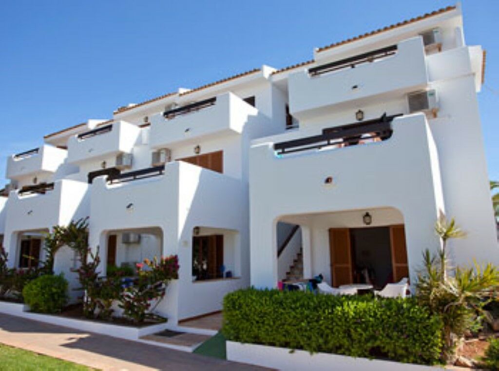 קאלה מילור Apartamentos Cristina Villas מראה חיצוני תמונה